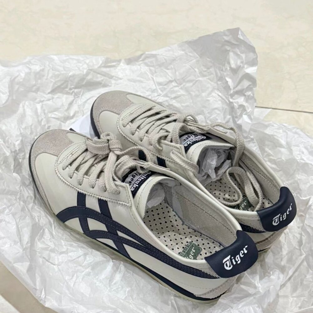Onitsuka Tiger MEXICO 66 Women's Casual Sneakers [Multiple Sizes]